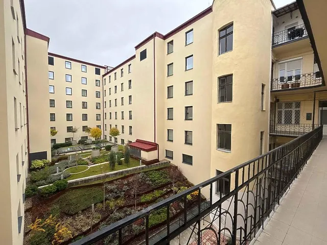 Eladó lakás Budapest VI. kerület 66 nm