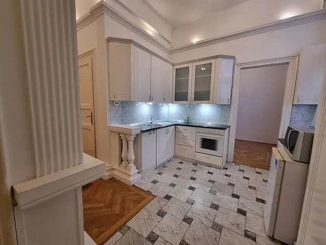 Kiadó lakás Budapest V. kerület, Belváros 93 nm