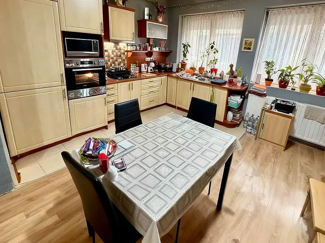 Eladó lakás Vác 68 nm