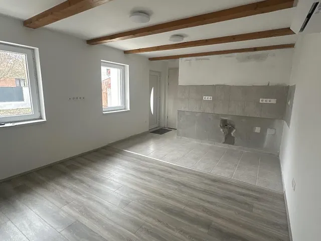 Eladó ház Budapest XXI. kerület 28 nm