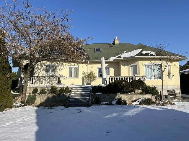 Eladó ház Budapest XVII. kerület, Rákoskert 240 nm