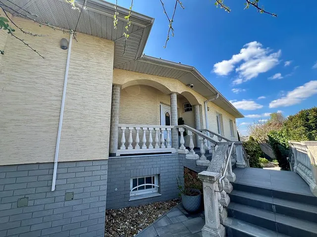 Eladó ház Budapest XVII. kerület, Rákoskert 240 nm