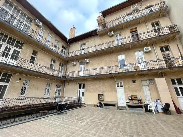 Eladó lakás Budapest VIII. kerület, Orczynegyed 38 nm