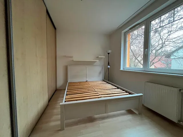 Kiadó lakás Budapest X. kerület, Ligettelek 37 nm