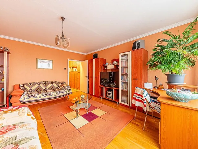 Eladó lakás Budapest X. kerület, Újhegy 68 nm