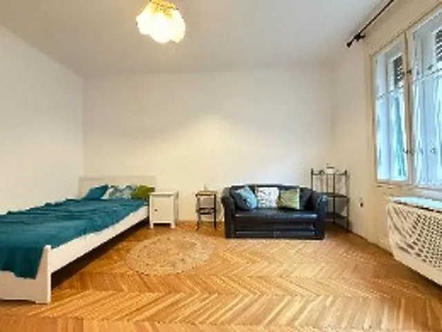 Eladó lakás Budapest IX. kerület, Sobieski János utca 33 nm