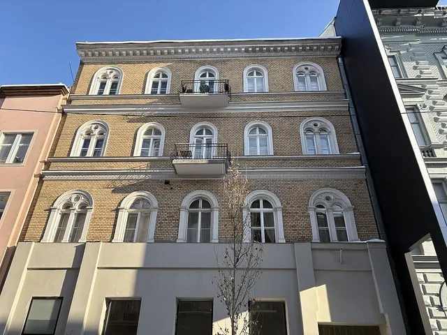 Eladó lakás Budapest VI. kerület 50 nm