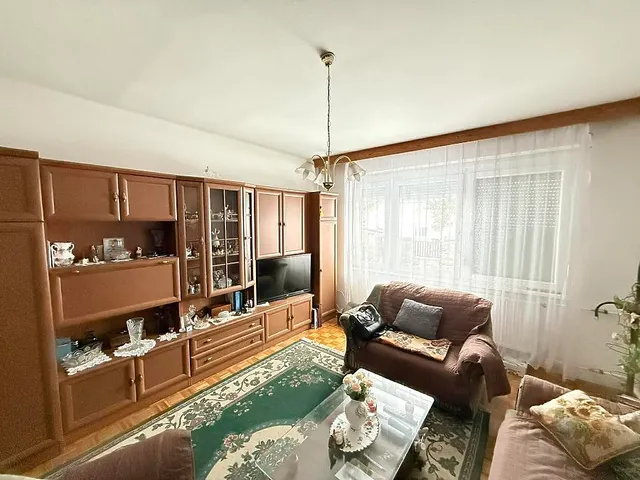 Eladó ház Budapest XVI. kerület, Rákosszentmihály 100 nm