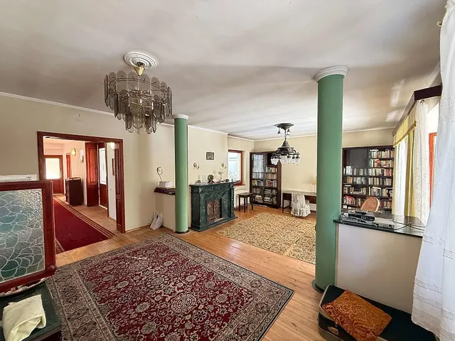 Eladó ház Pomáz 178 nm