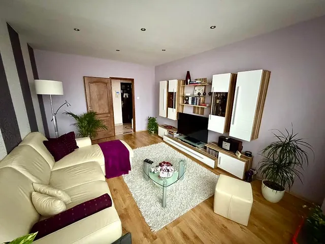 Eladó lakás Vác 52 nm