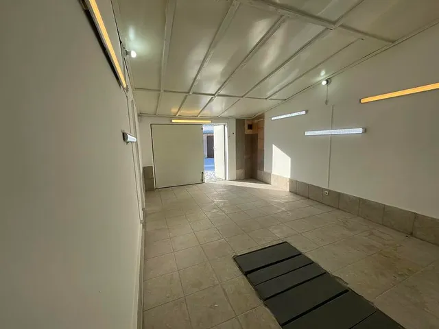 Eladó garázs Vác 17 nm