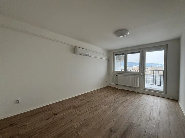 Eladó lakás Budapest III. kerület, Békásmegyer 51 nm