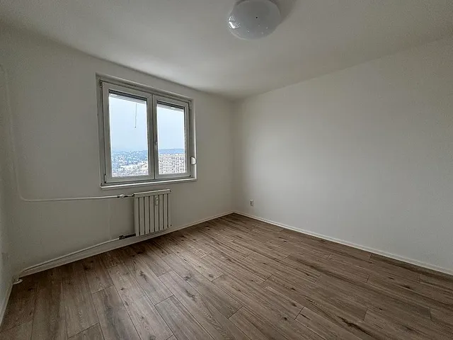 Eladó lakás Budapest III. kerület, Békásmegyer 51 nm