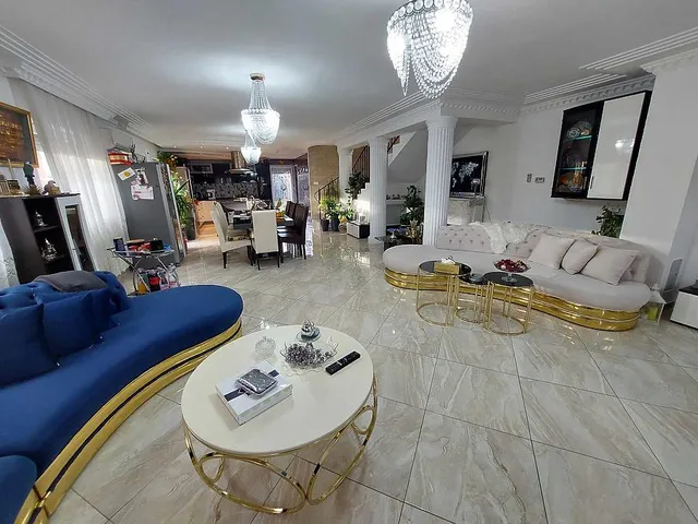 Eladó ház Budapest XV. kerület, Rákospalota 160 nm