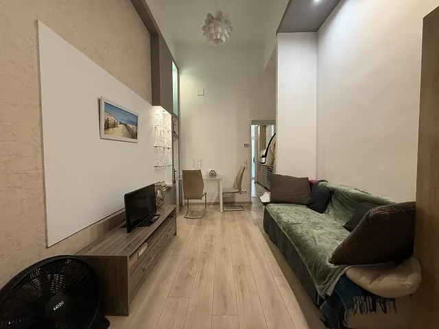 Eladó lakás Budapest IX. kerület, Üllői út 42 nm