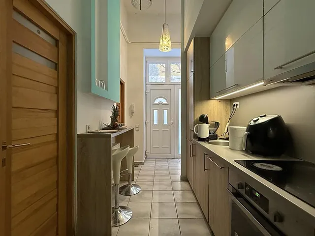 Eladó lakás Budapest IX. kerület, Üllői út 42 nm