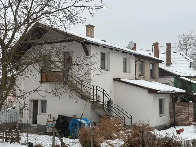 Eladó ház Pomáz 86 nm