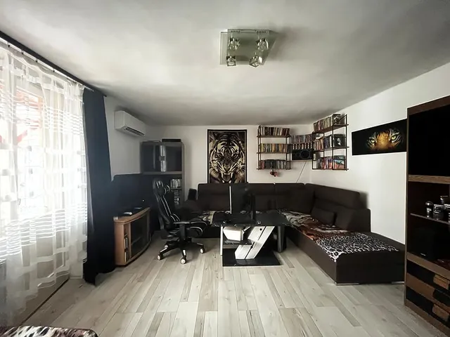 Eladó ház Budapest III. kerület, Békásmegyer 170 nm