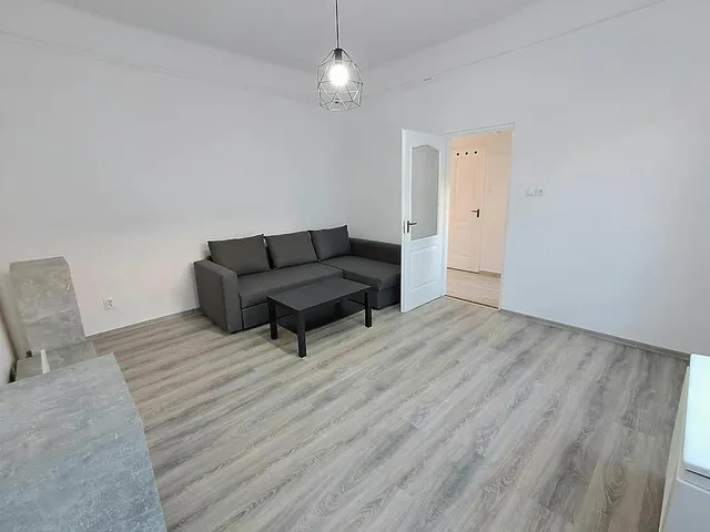 Eladó lakás Budapest XV. kerület, Rákospalota 28 nm