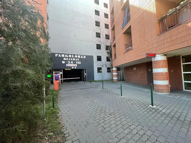 Kiadó garázs Budapest VIII. kerület, Orczynegyed 13 nm