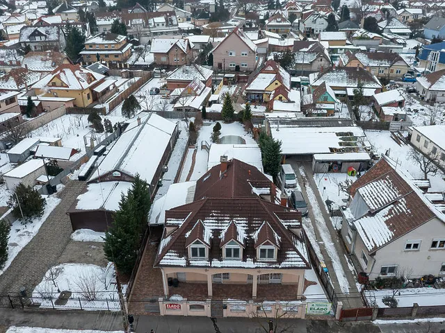 Eladó ház Budapest XXI. kerület 319 nm