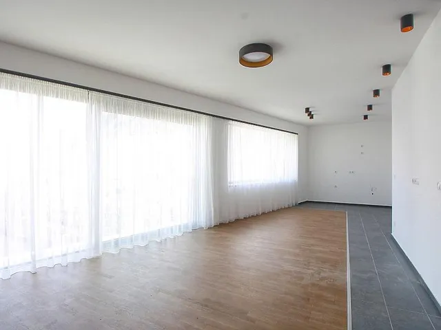 Kiadó lakás Budapest II. kerület, Országút 57 nm