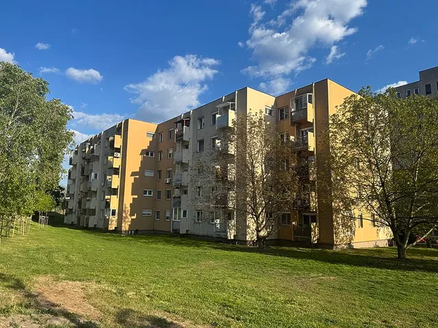 Eladó lakás Budapest III. kerület, Békásmegyer 74 nm