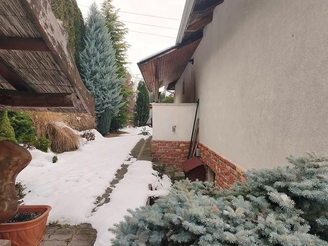 Eladó ház Budapest XVII. kerület, Rákoskert 137 nm