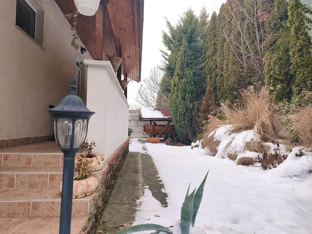 Eladó ház Budapest XVII. kerület, Rákoskert 137 nm