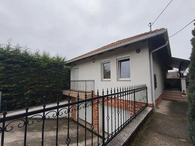 Eladó ház Budapest XVII. kerület, Rákoskert 137 nm