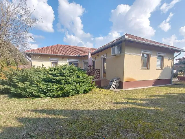 Eladó ház Sződliget 150 nm