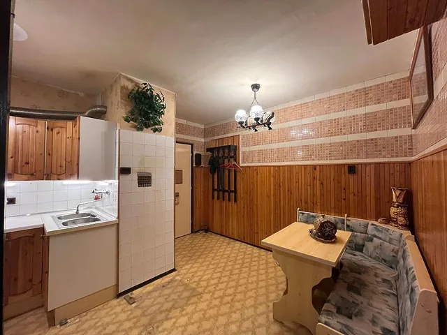 Eladó lakás Budapest III. kerület 55 nm