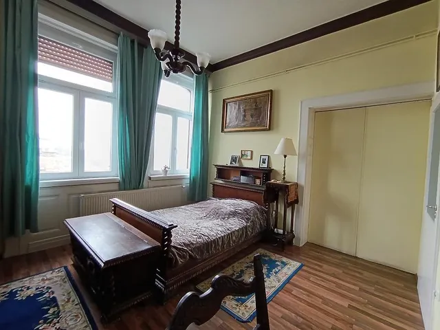 Eladó lakás Budapest II. kerület, Rézmál, Keleti Károly utca 134 nm