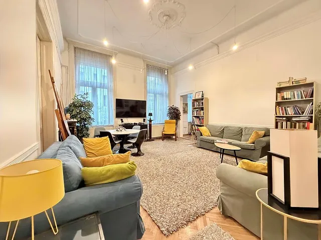 Eladó lakás Budapest II. kerület 101 nm