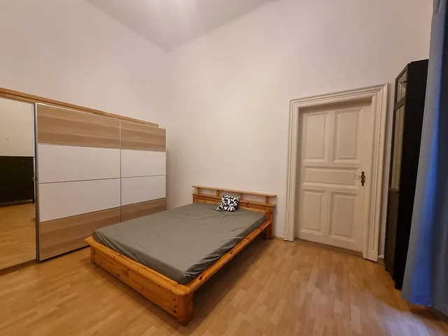 Kiadó lakás Budapest VI. kerület, Izabella utca 56 nm