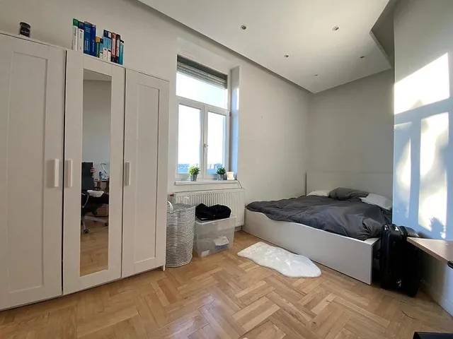 Eladó lakás Budapest IX. kerület, Üllői út 120 nm