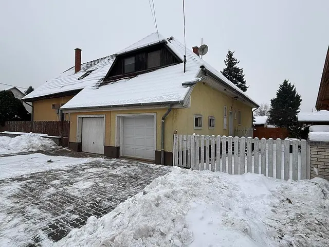 Eladó ház Fót 150 nm