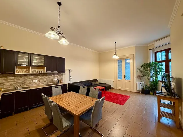 Eladó lakás Budapest XI. kerület, Szentimreváros, Bartók Béla út 114 nm