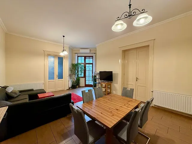 Eladó lakás Budapest XI. kerület, Szentimreváros, Bartók Béla út 114 nm