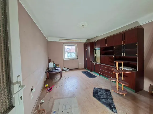 Eladó lakás Budapest X. kerület, Laposdűlő 39 nm