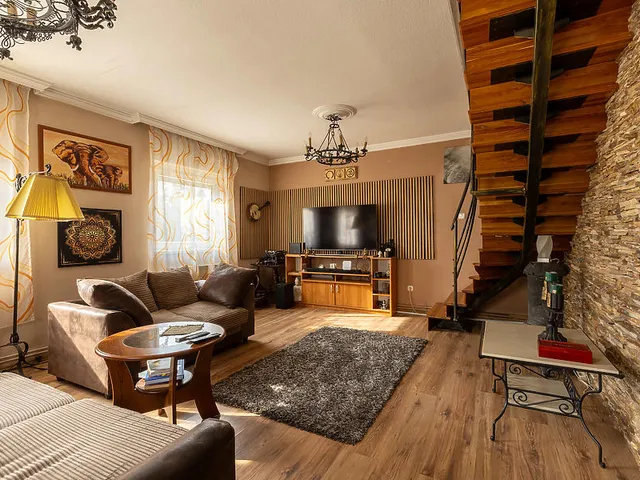 Eladó ház Budapest XXI. kerület 150 nm