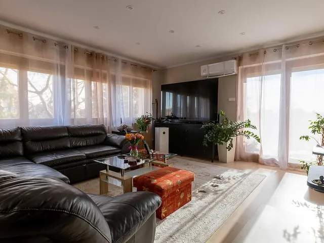 Eladó lakás Fót 134 nm