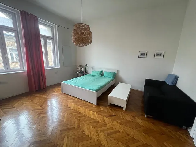 Eladó lakás Budapest VII. kerület 72 nm