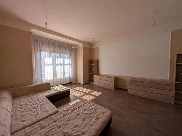 Eladó lakás Budapest IV. kerület, Újpest 73 nm