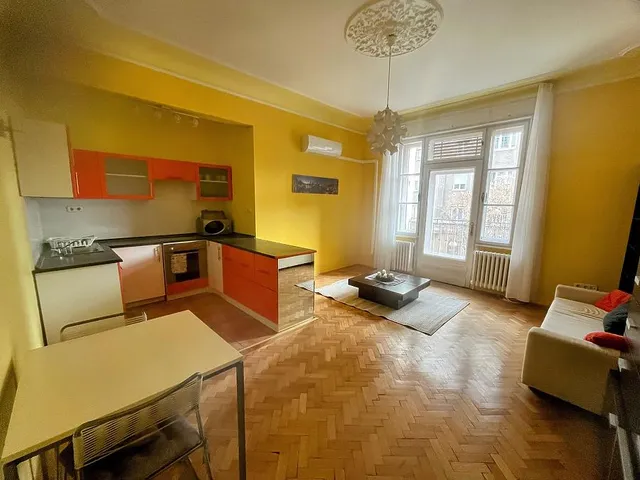 Kiadó lakás Budapest II. kerület, Országút, Keleti Károly utca 36 nm