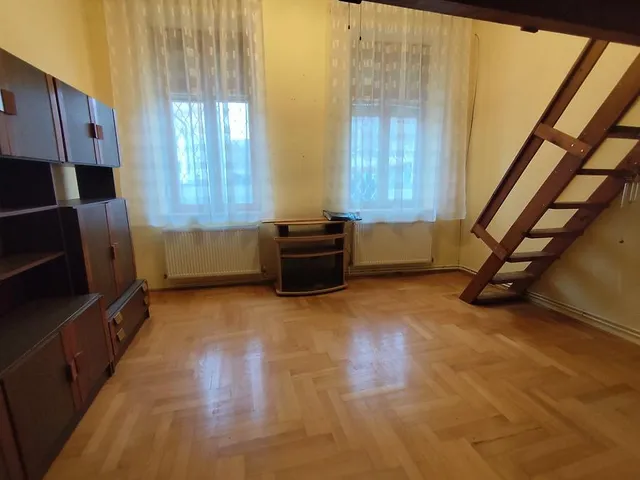 Eladó lakás Budapest IV. kerület, Újpest, Attila utca 38 nm