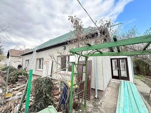 Eladó ház Budapest XVI. kerület, Rákosszentmihály 100 nm