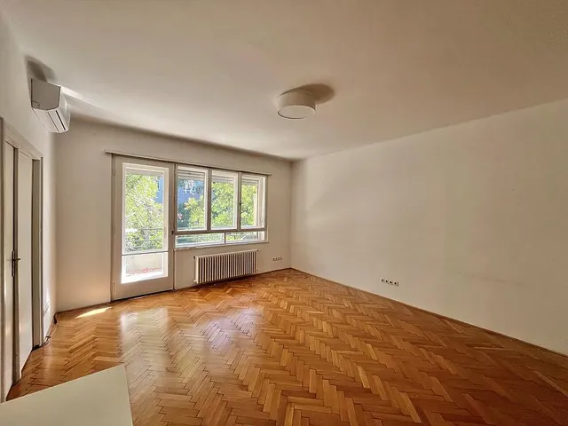 Eladó lakás Budapest II. kerület, Országút 113 nm