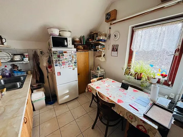 Eladó ház Fót 185 nm