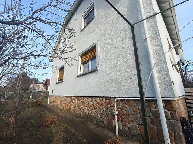 Eladó ház Budapest XVII. kerület, Rákoshegy 192 nm